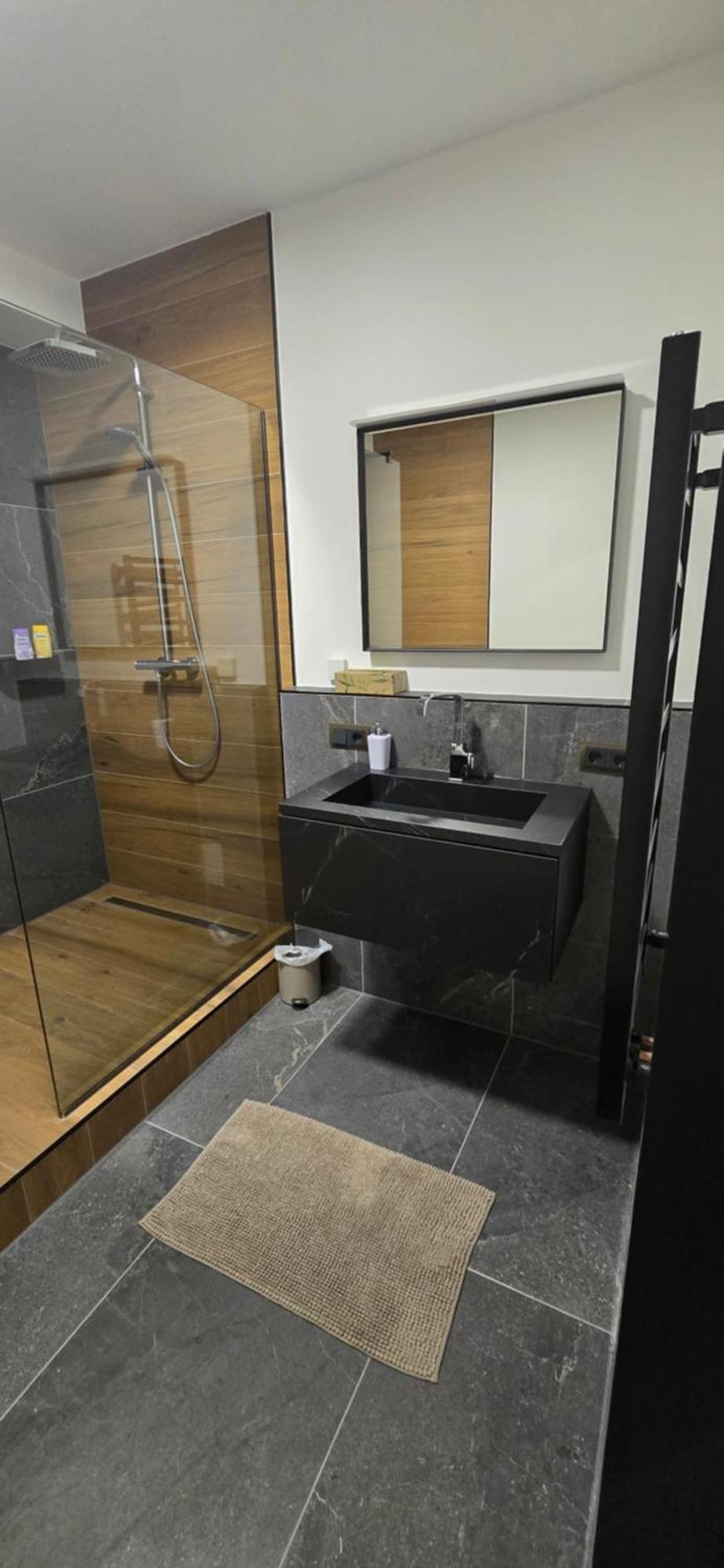 Room16-Ulm Zewnętrze zdjęcie